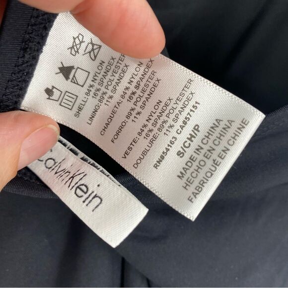 Calvin Klein Women's Solid Shirred Bandeau Tankini, Jet Black Small - Picture 3 of 3